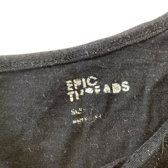 Epic Threads Floral Top - Picture 2 of 5